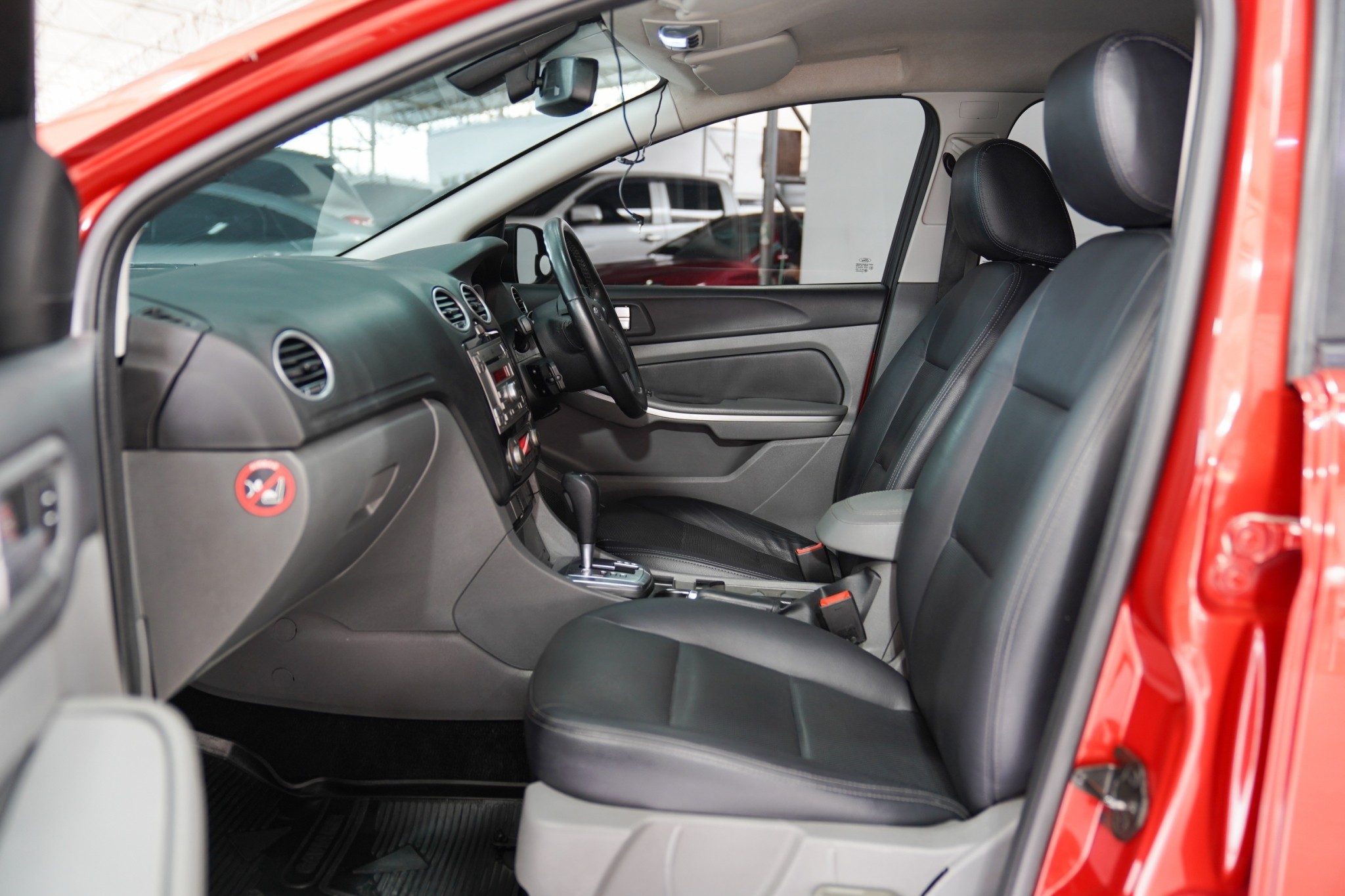 FORD FOCUS 2.0 S AT