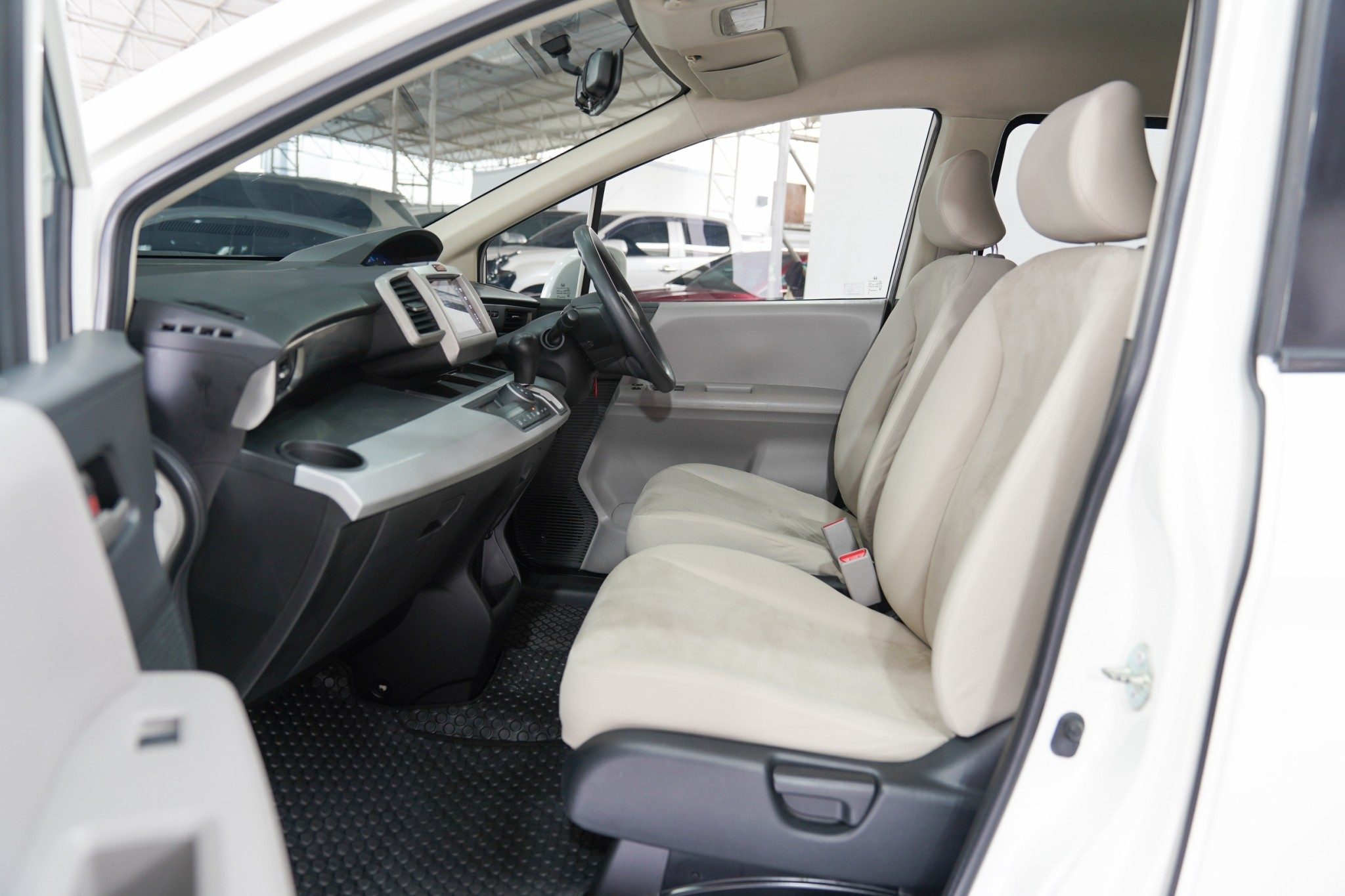 2010 HONDA FREED 1.5 E AT