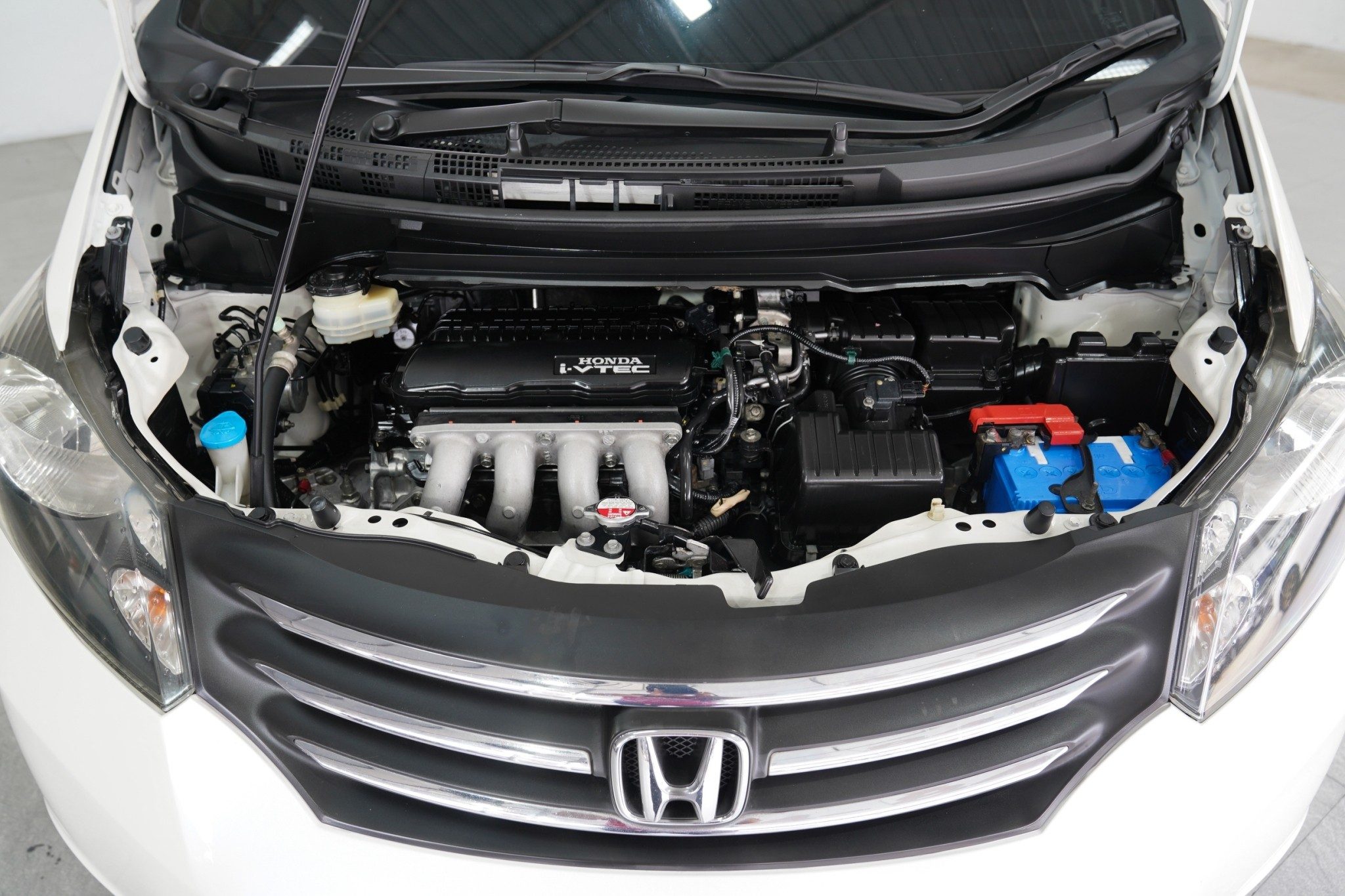 2010 HONDA FREED 1.5 E AT