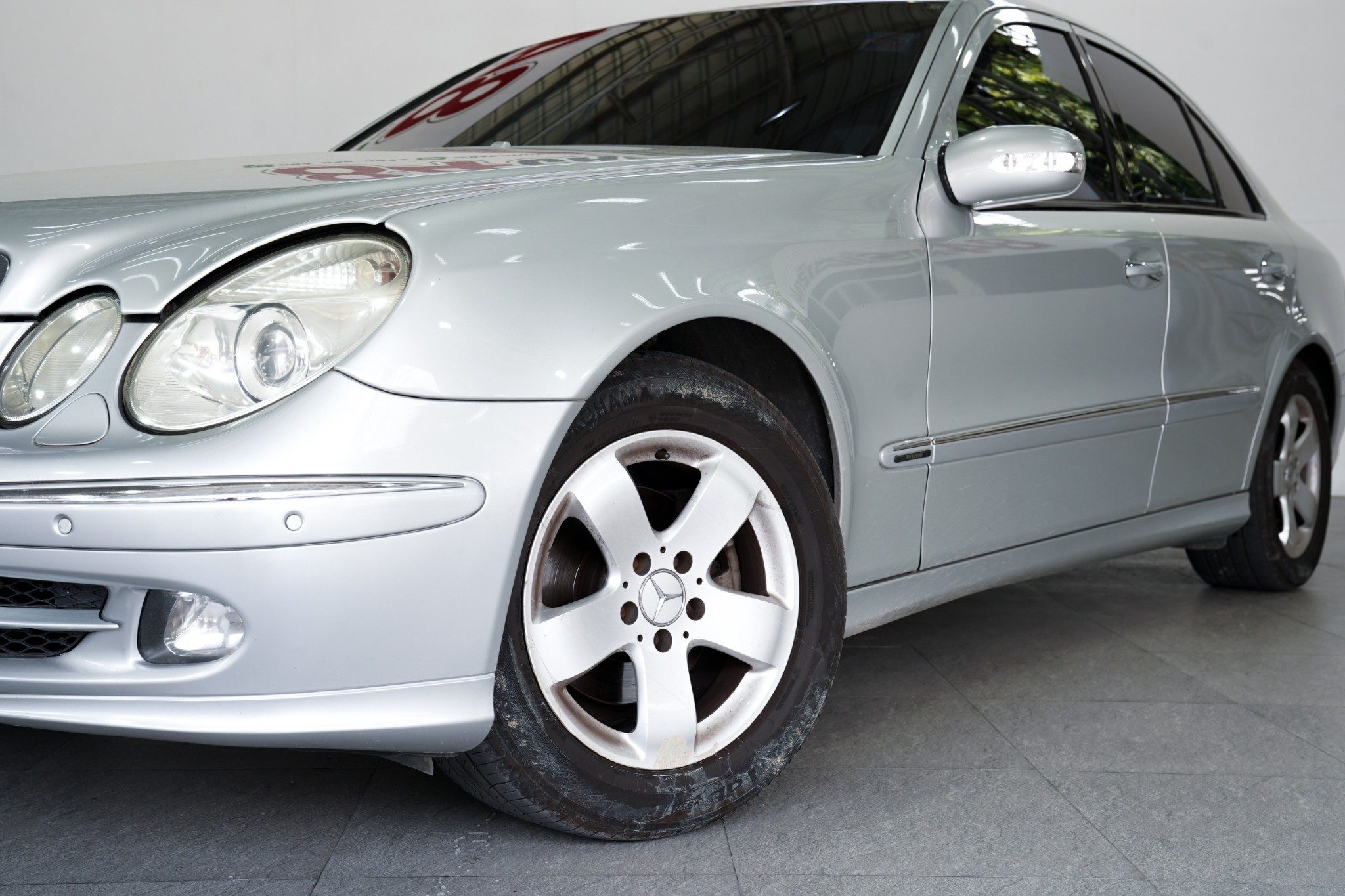 2005 BENZ E280 3.0 AVANTGARDE AT