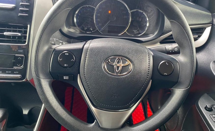 2018 TOYOTA YARIS 1.2 E