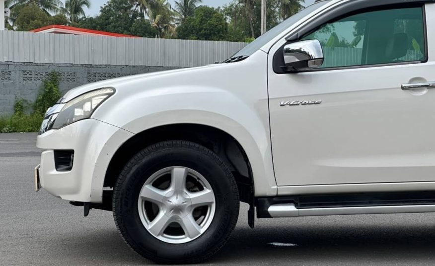 2012 ISUZU DMAX 4WD 3.0DCT