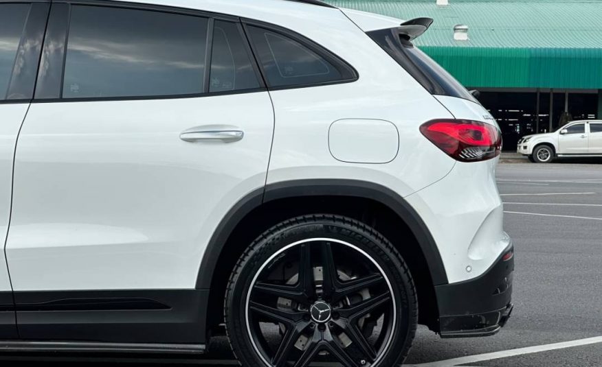 2022 Mercedes Benz GLA35 AMG 4MATIC