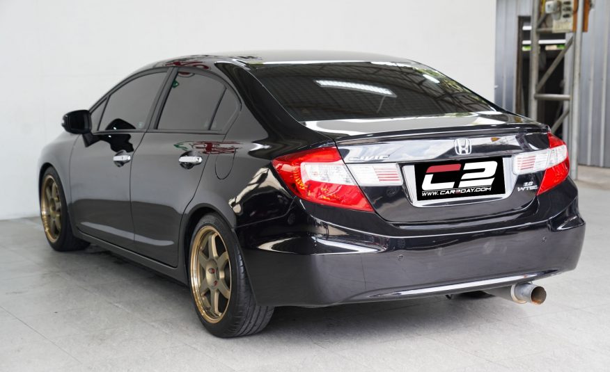 2014 HONDA CIVIC 1.8 E NAVI AT