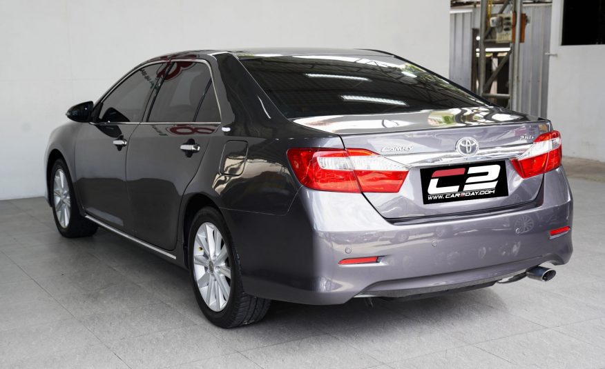 TOYOTA CAMRY 2.5 G AT