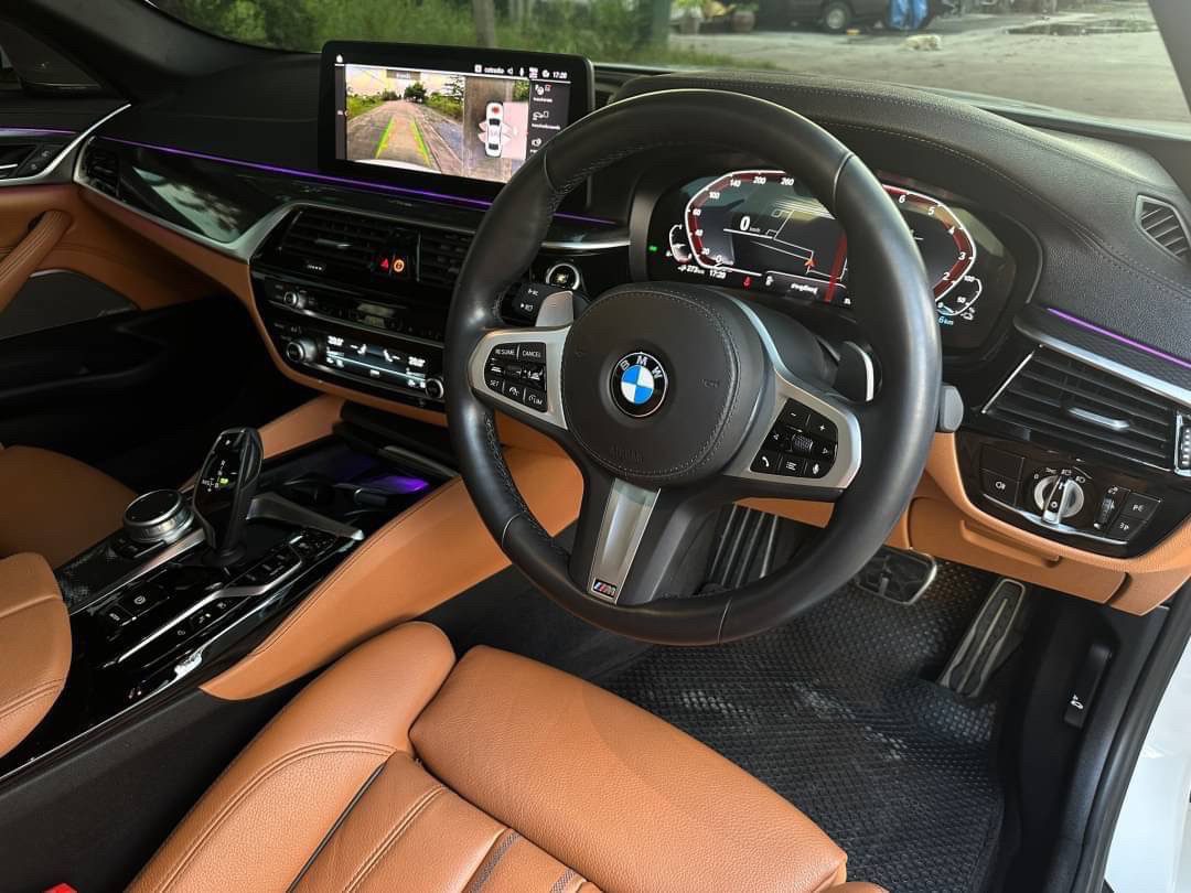 2020 BMW 530e M Sport