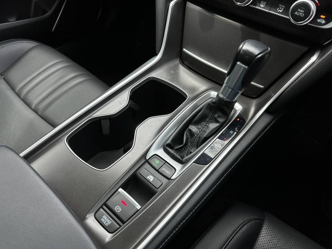 2019 HONDA ACCORD Sedan 4dr 2.0 HYBRID TECH TOP