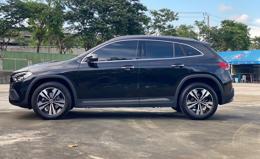 2021 Mercedes Benz GLA200 Progressive