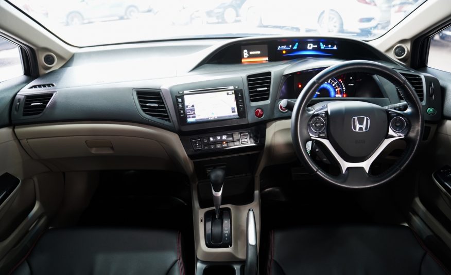 2014 HONDA CIVIC 1.8 E NAVI AT