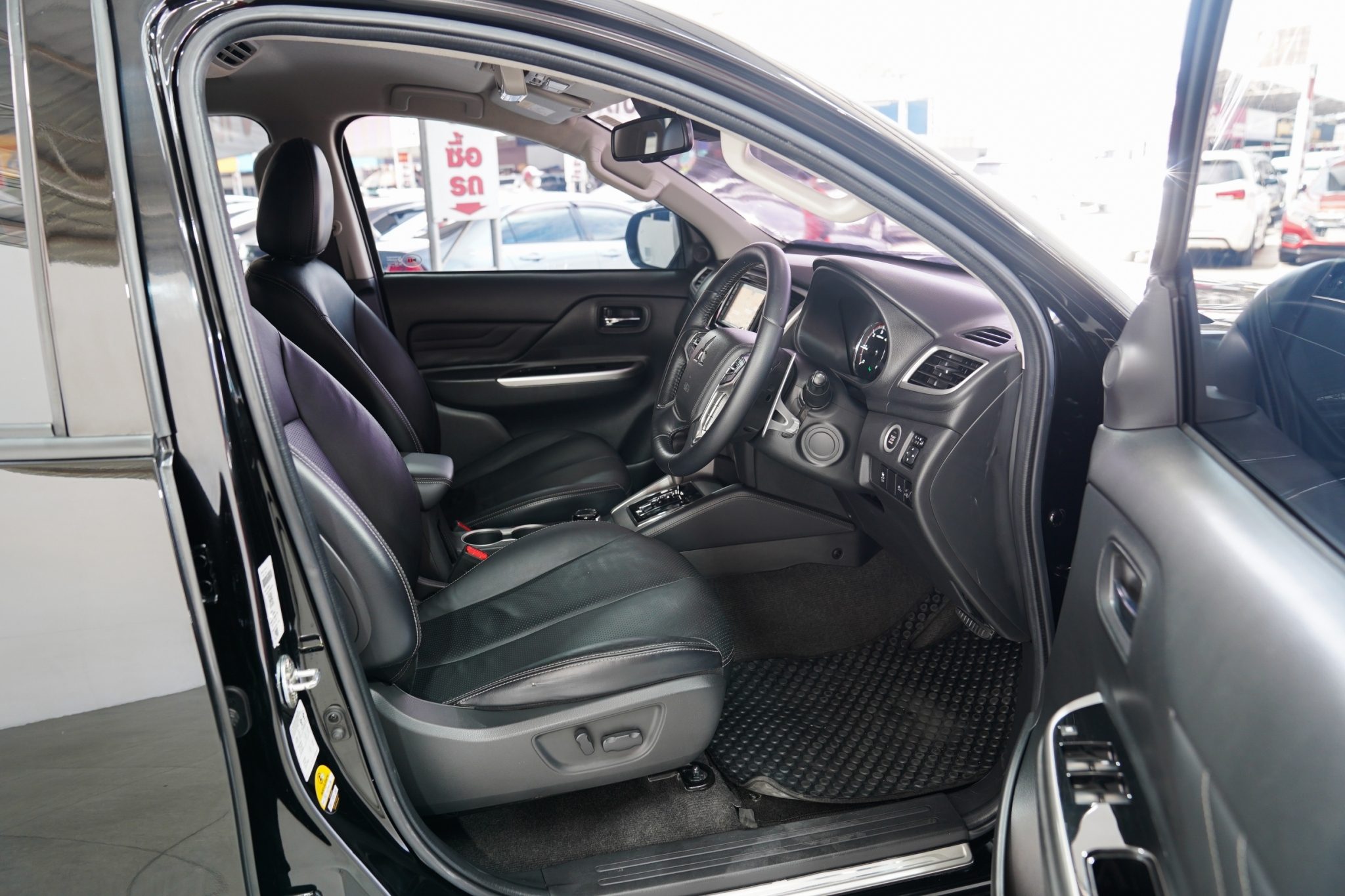 2019 MITSUBISHI TRITON DOUBLE CAB 2.4 GT PREMIUM AT/4WD
