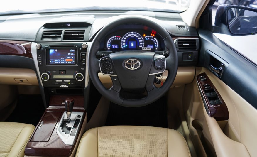 TOYOTA CAMRY 2.5 G AT