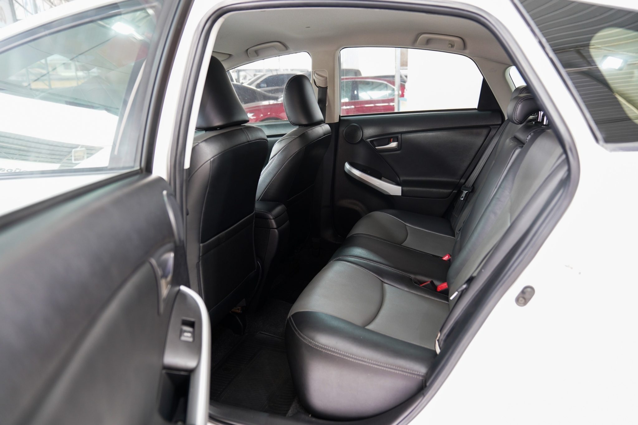 2012 TOYOTA PRIUS 1.8 HYBRID AT