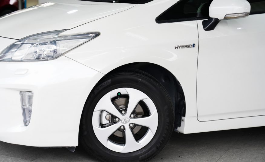 2012 TOYOTA PRIUS 1.8 HYBRID AT