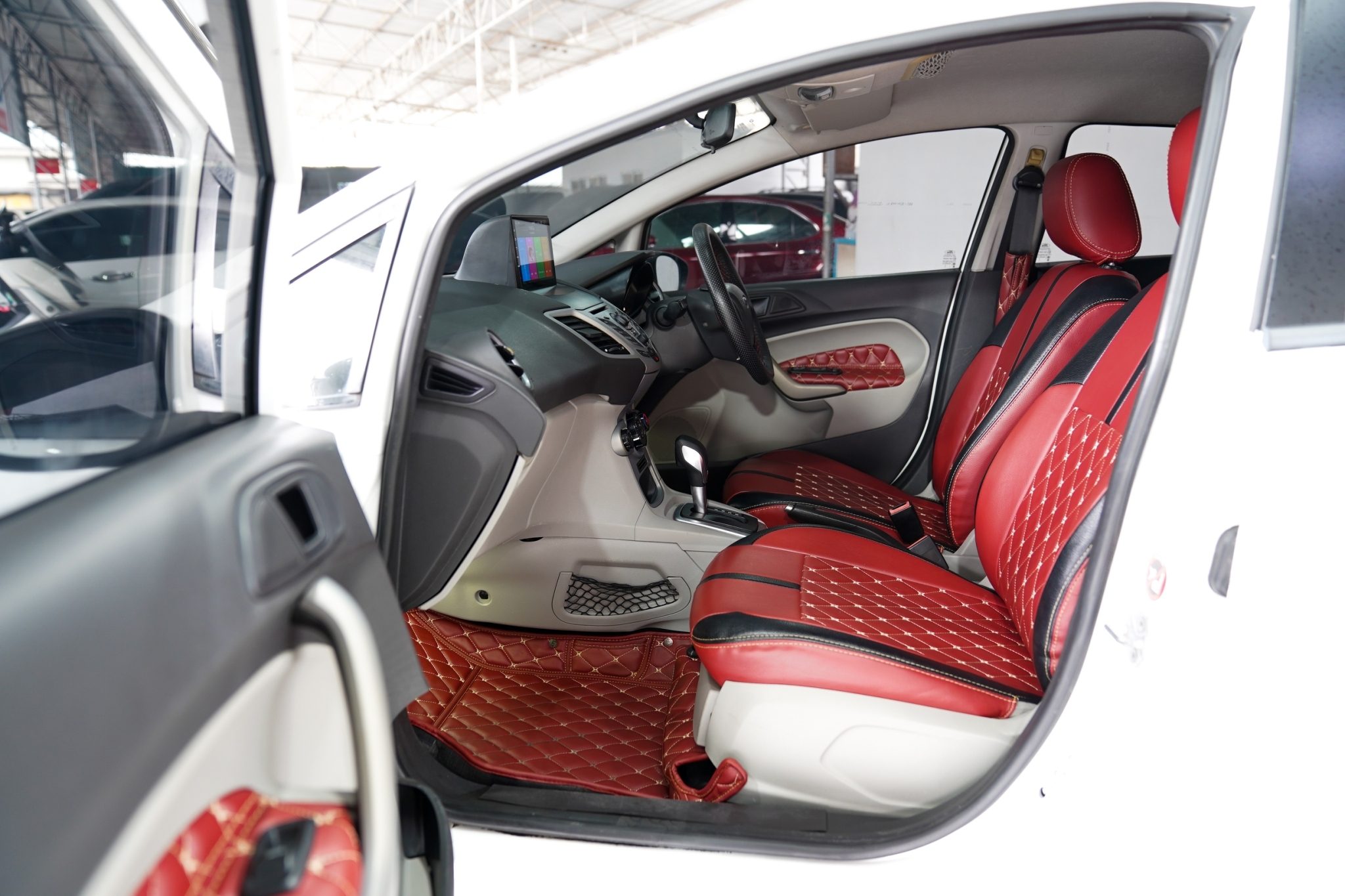 2014 FORD FIESTA 1.5 SPORT AT