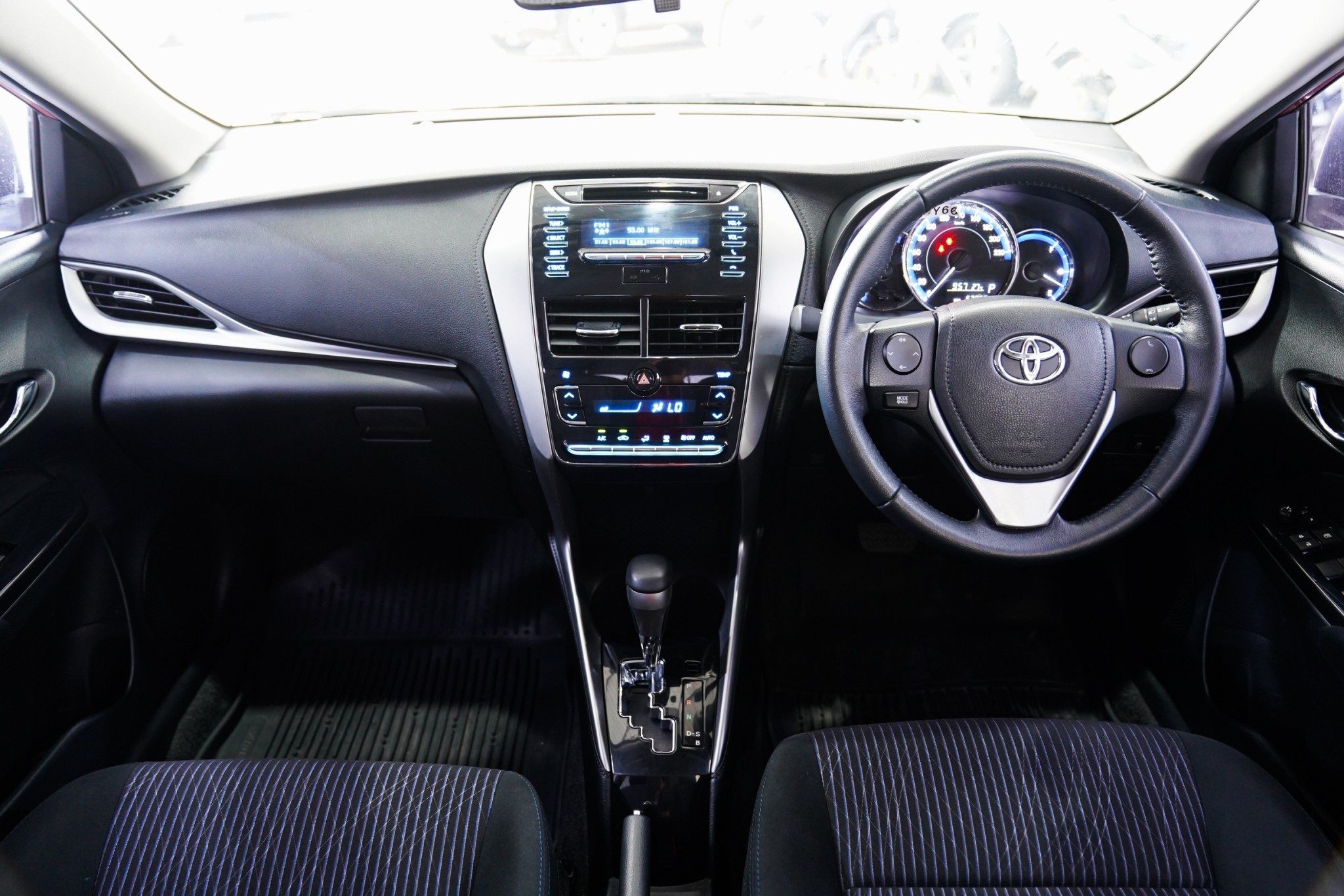 2017 TOYOTA YARIS ATIV SEDAN 1.2 G AT