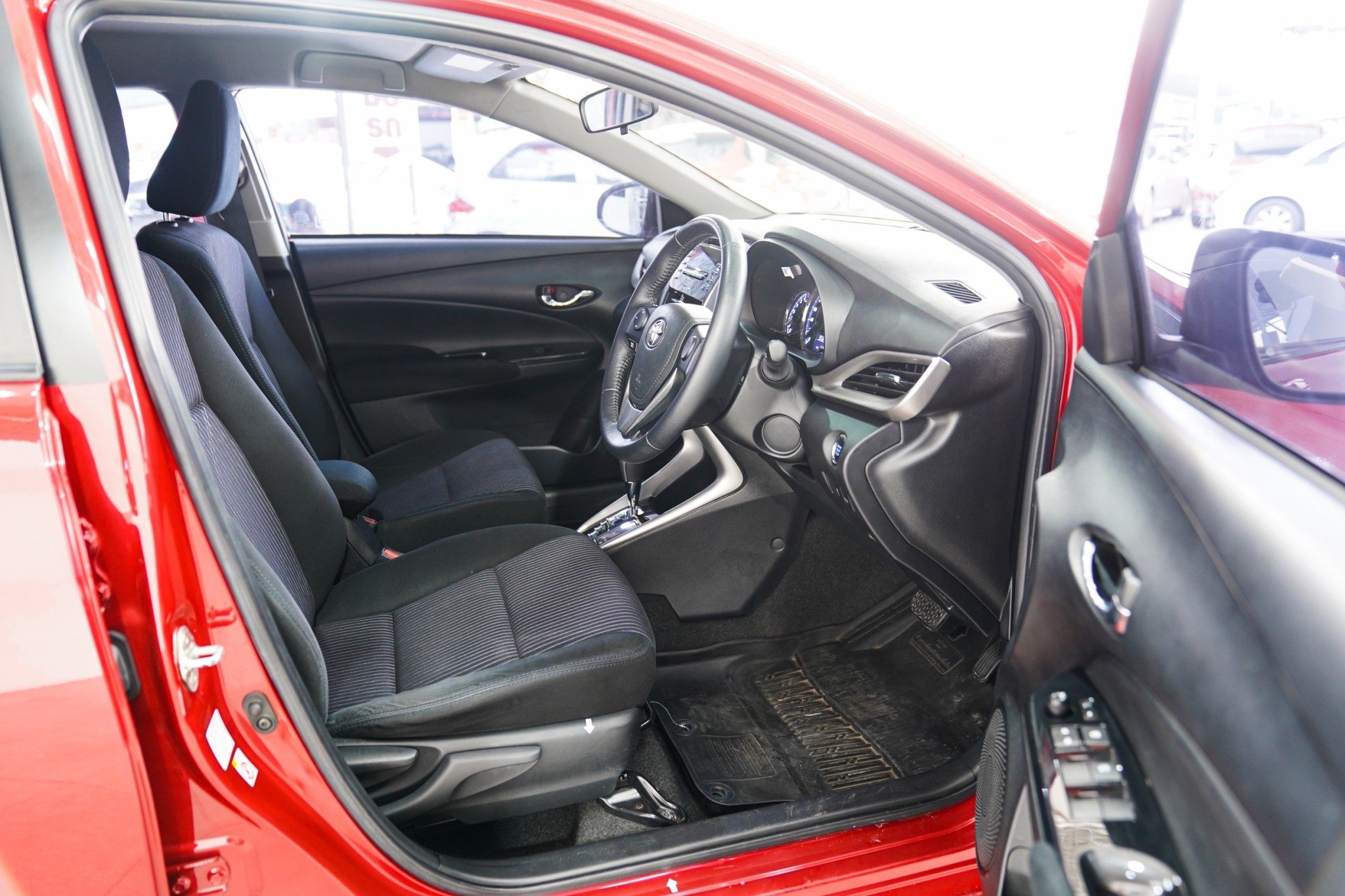 2017 TOYOTA YARIS ATIV SEDAN 1.2 G AT