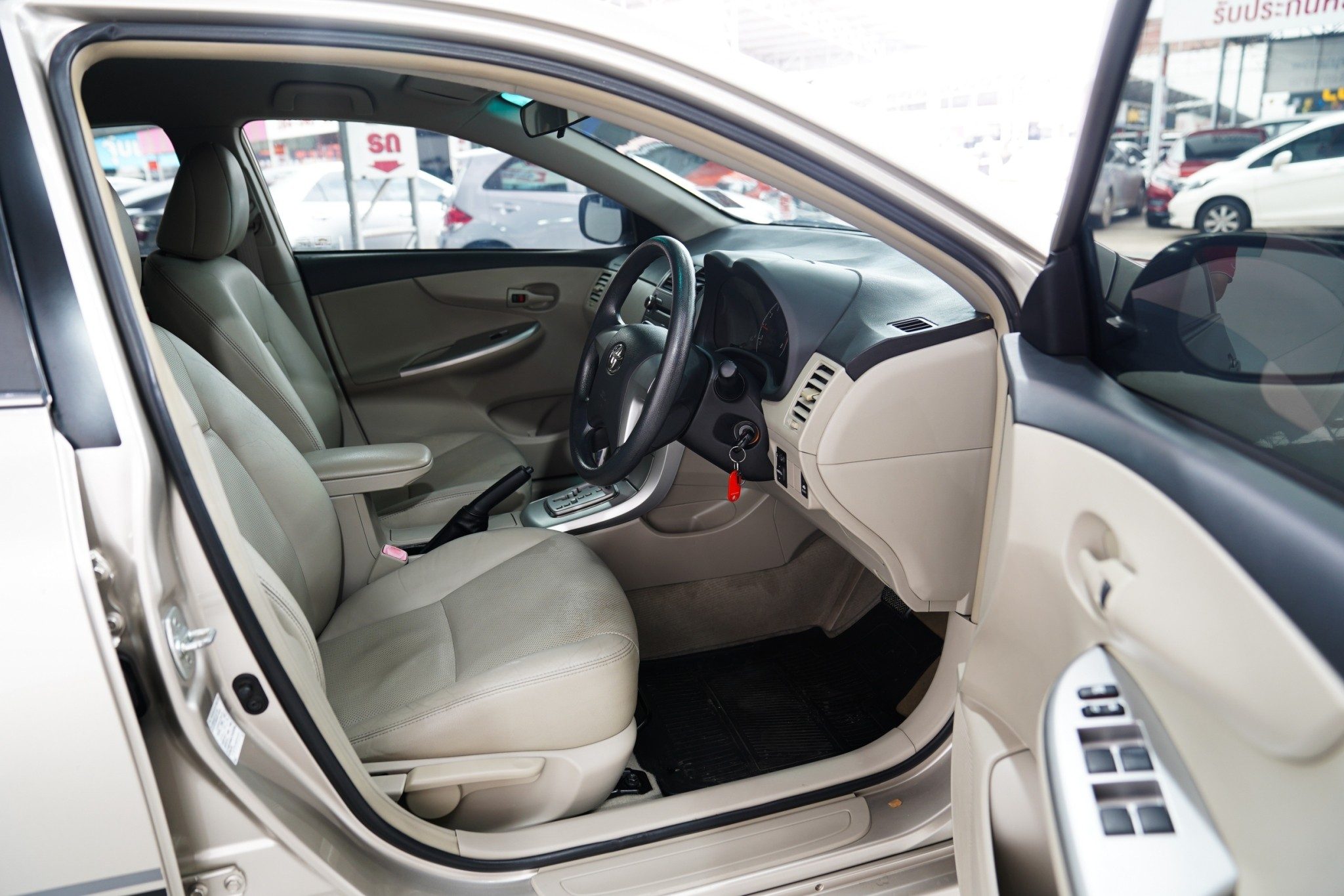 2012 TOYOTA ALTIS 1.6 G