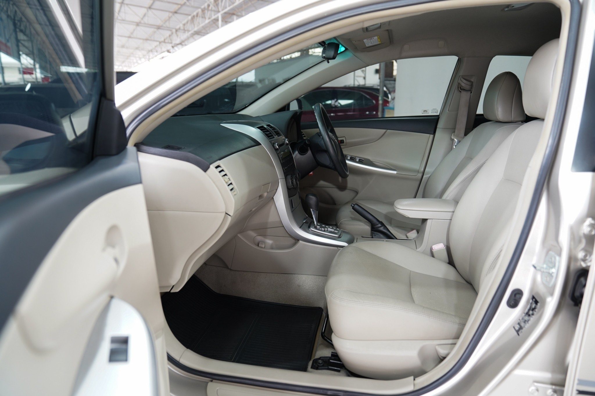 2012 TOYOTA ALTIS 1.6 G