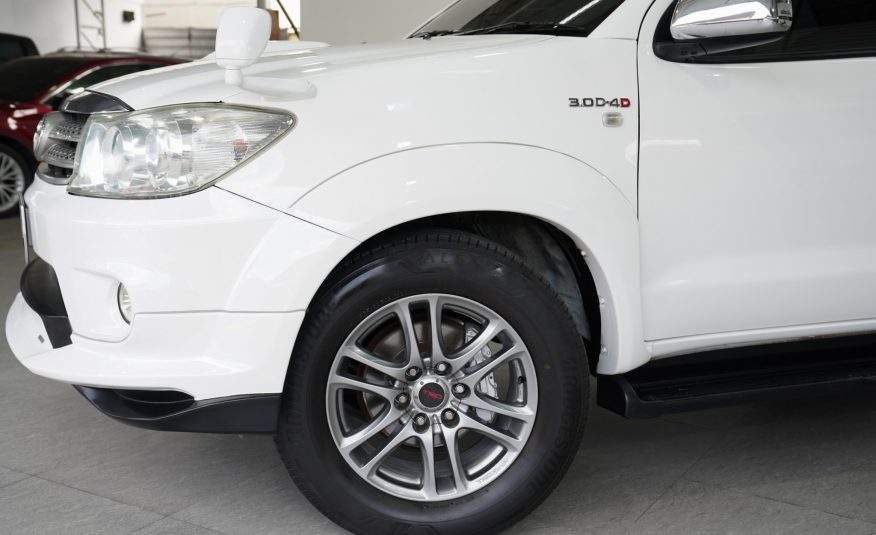 2011 TOYOTA FORTUNER 3.0 V TRD SPORTIVO V.N.TURBO AT/4WD