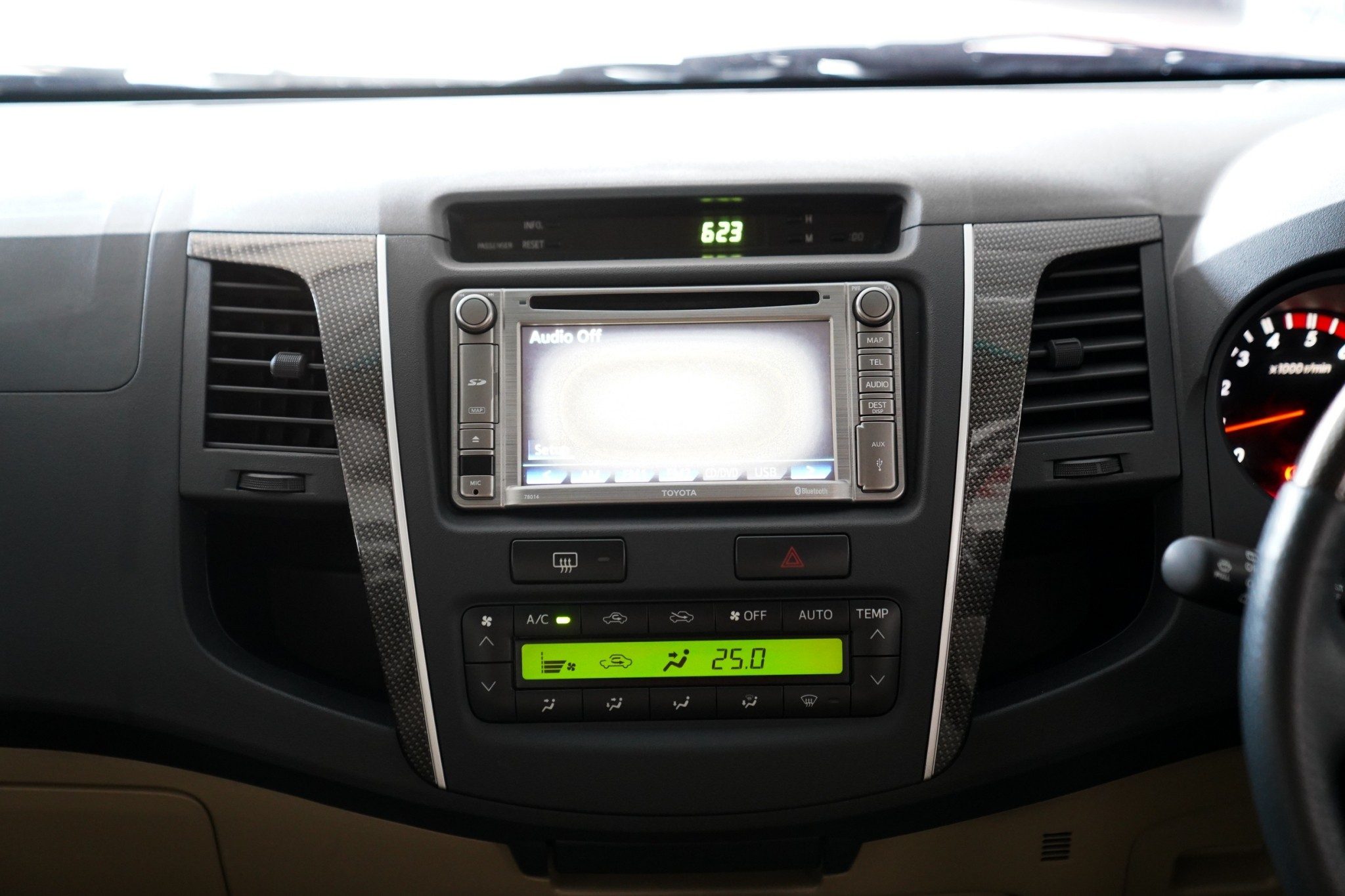 2011 TOYOTA FORTUNER 3.0 V TRD SPORTIVO V.N.TURBO AT/4WD