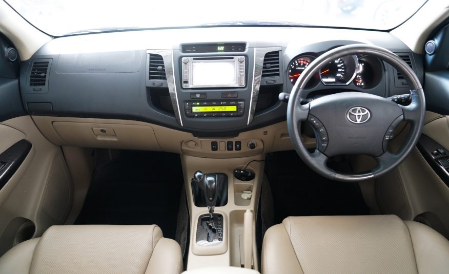 2011 TOYOTA FORTUNER 3.0 V TRD SPORTIVO V.N.TURBO AT/4WD