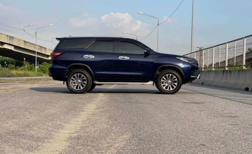 2021 TOYOTA FORTUNER 2.4 G Lesgender