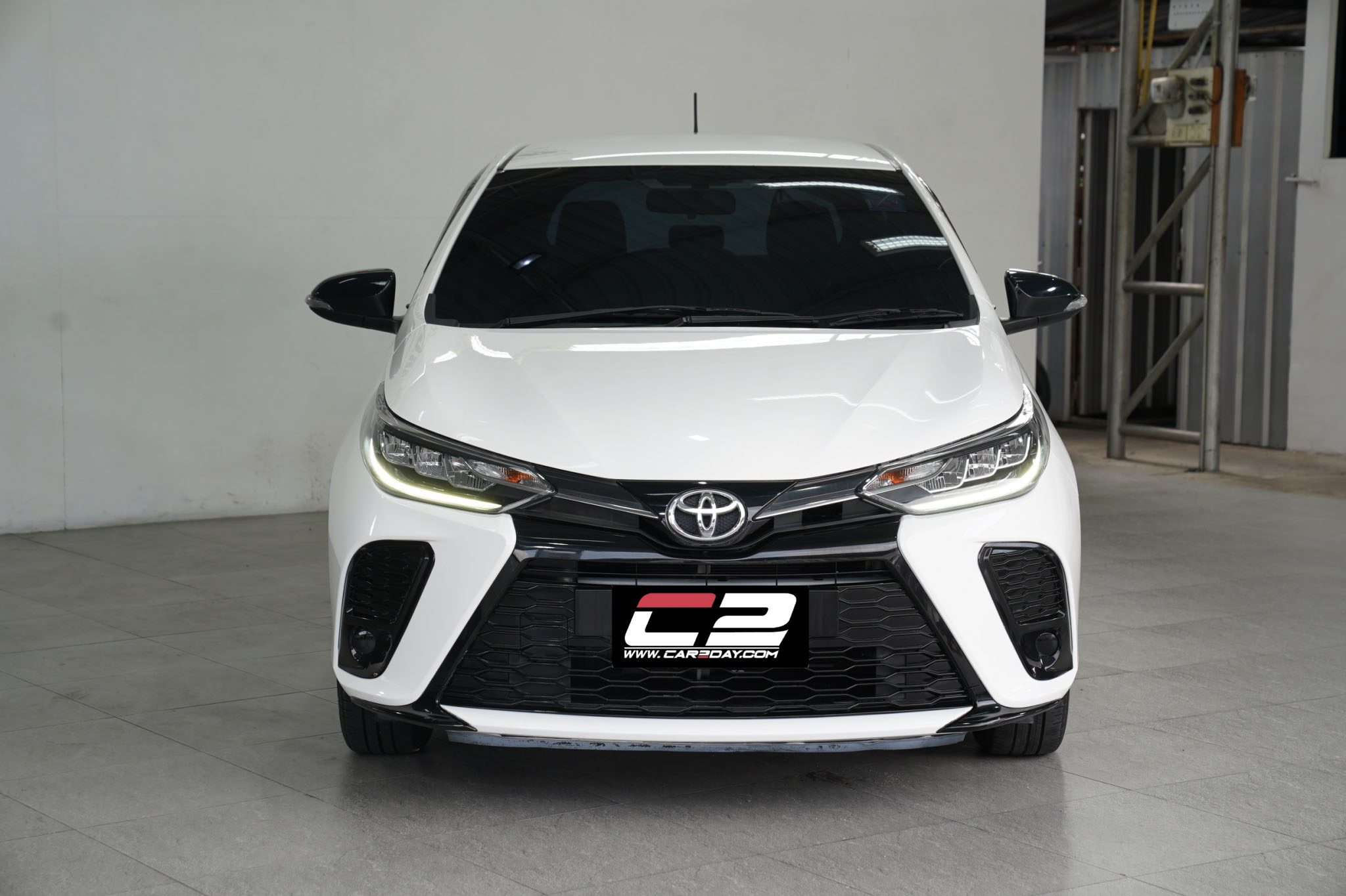 2022 TOYOTA YARIS 1.2 SPORT AT