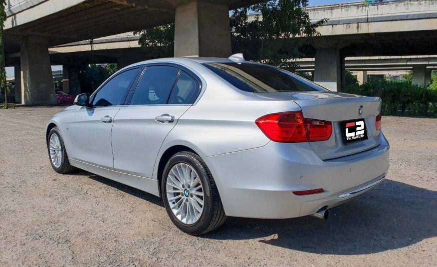 2015 BMW SERIES 3 320i LUXURY