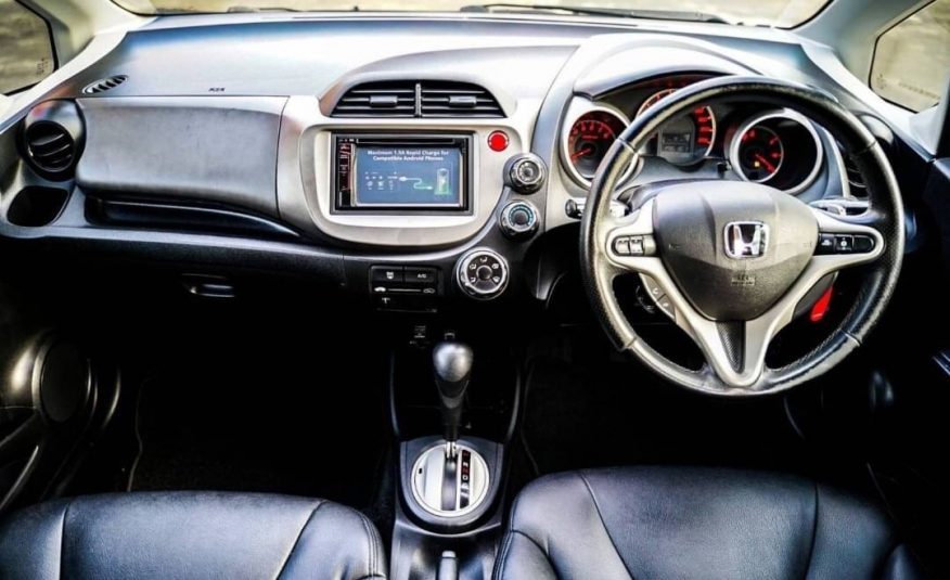 2010 HONDA Jazz 1.5 SV (GE)