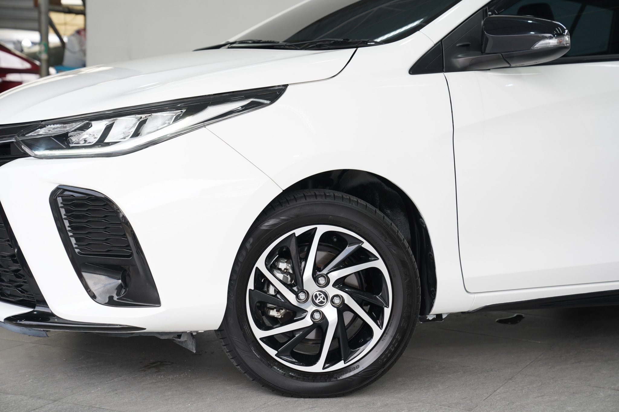 2022 TOYOTA YARIS 1.2 SPORT AT