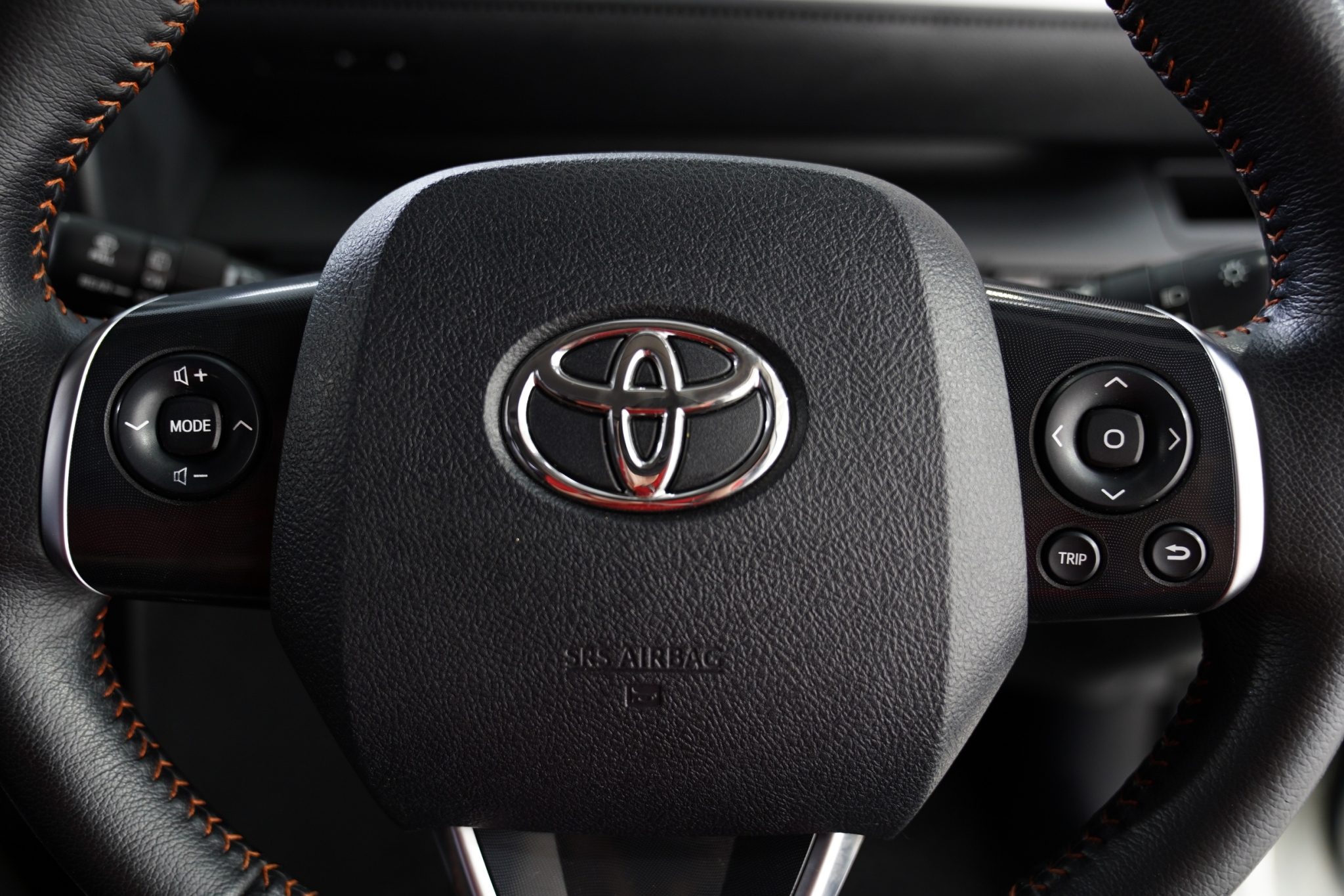 2017 TOYOTA SIENTA 1.5 V AT