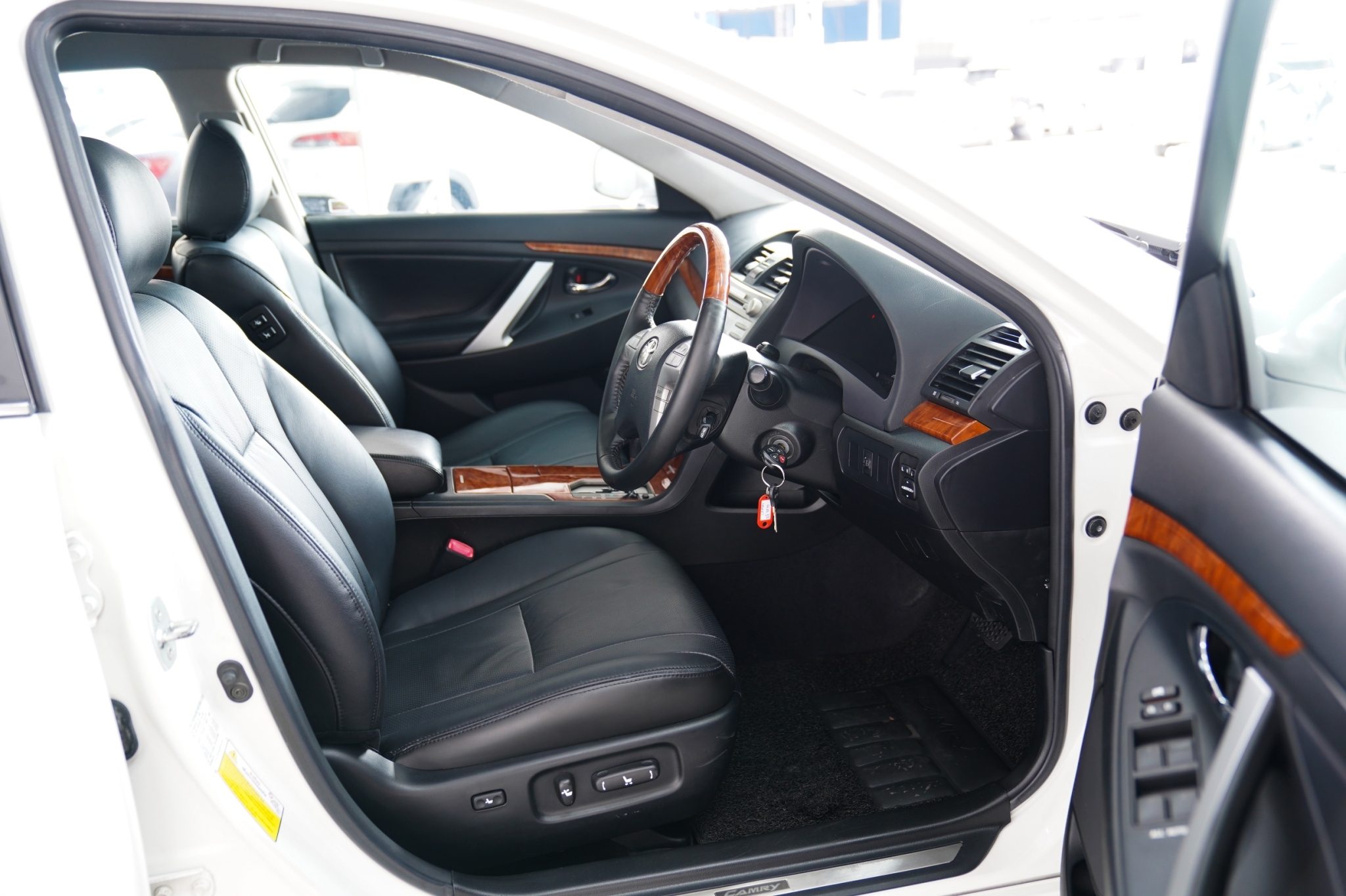 2011 TOYOTA CAMRY 2.0 G AT