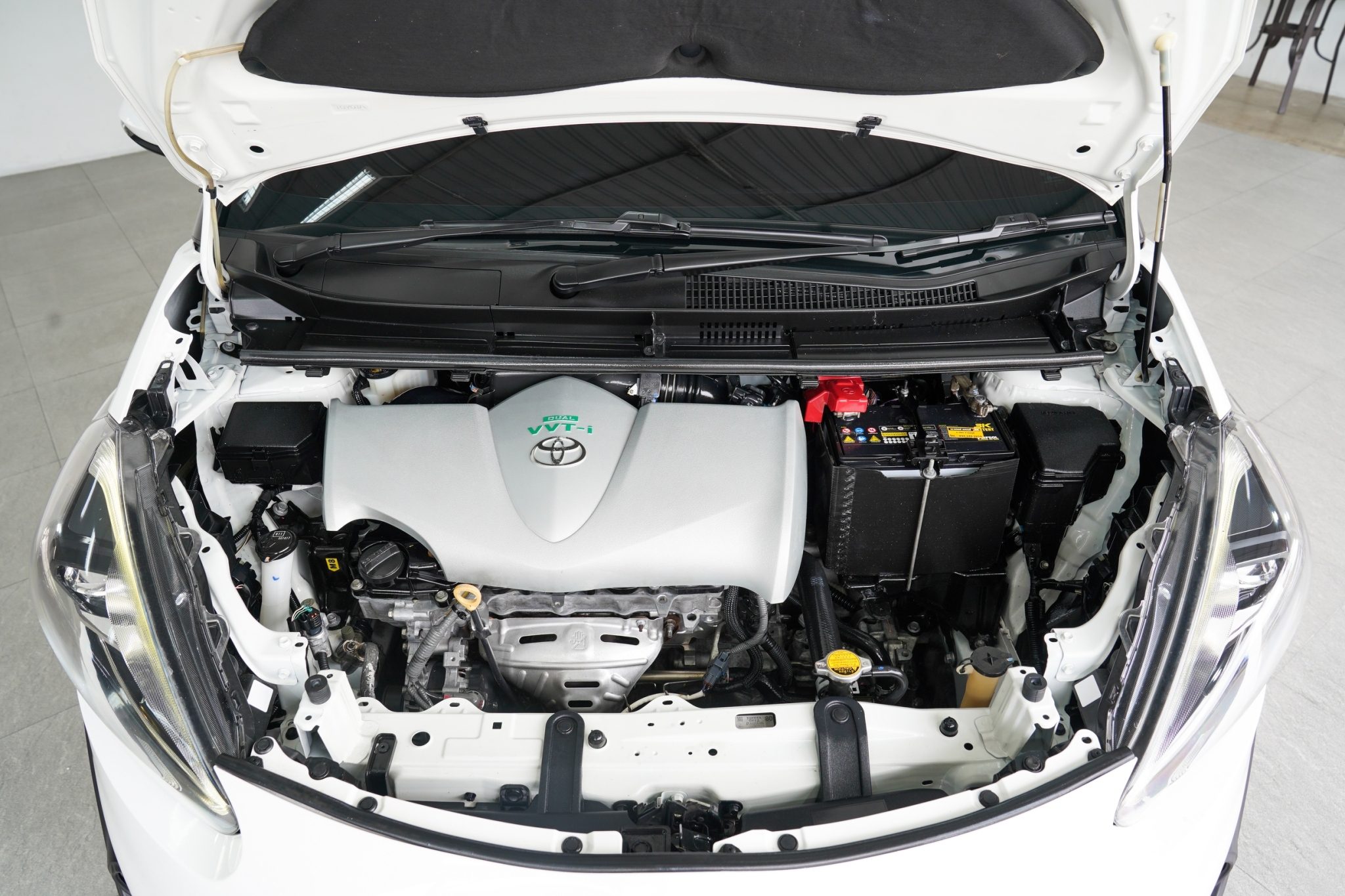 2017 TOYOTA SIENTA 1.5 V AT