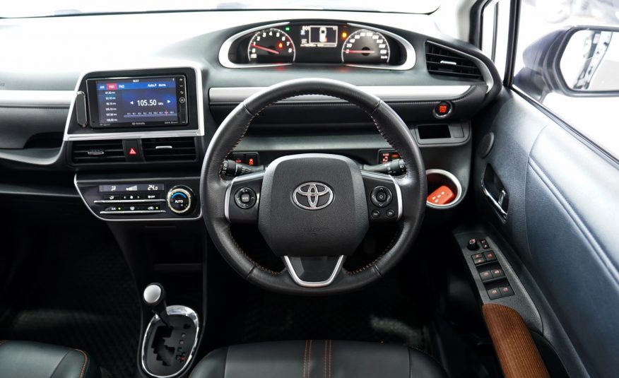 2017 TOYOTA SIENTA 1.5 V AT