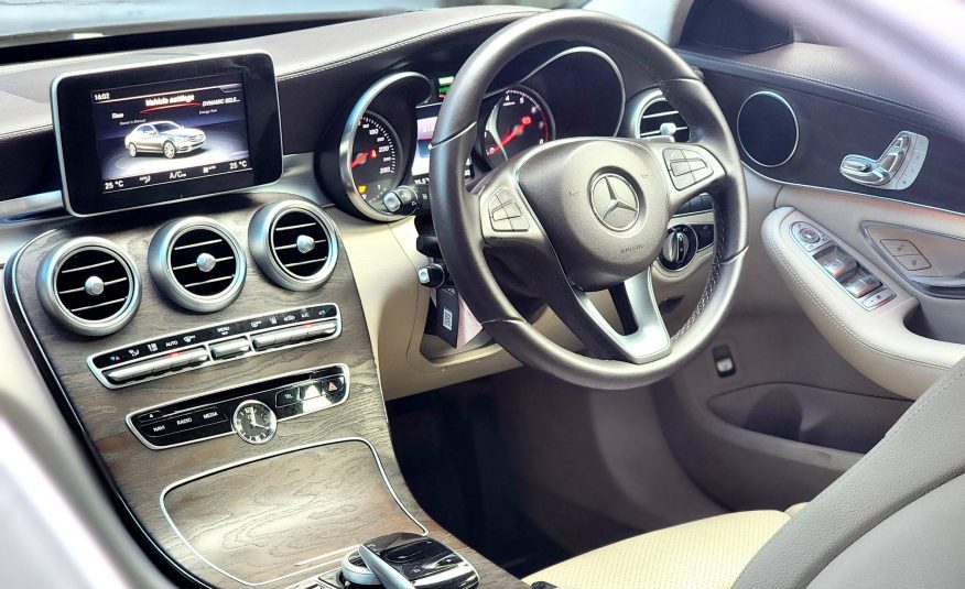 2017 Mercedes Benz C350e Exclusive Dynamic Plug-in Hybrid