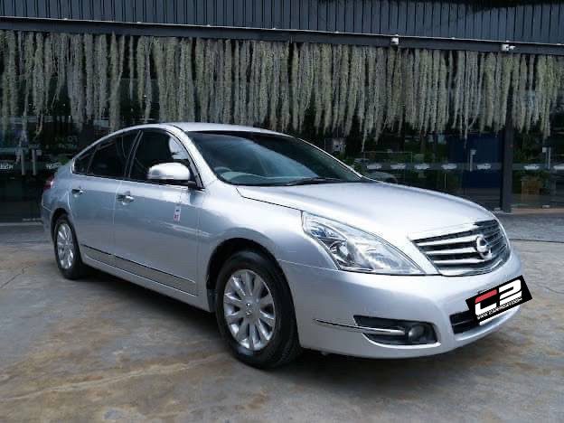 2010 NISSAN TEANA 2.0 XL