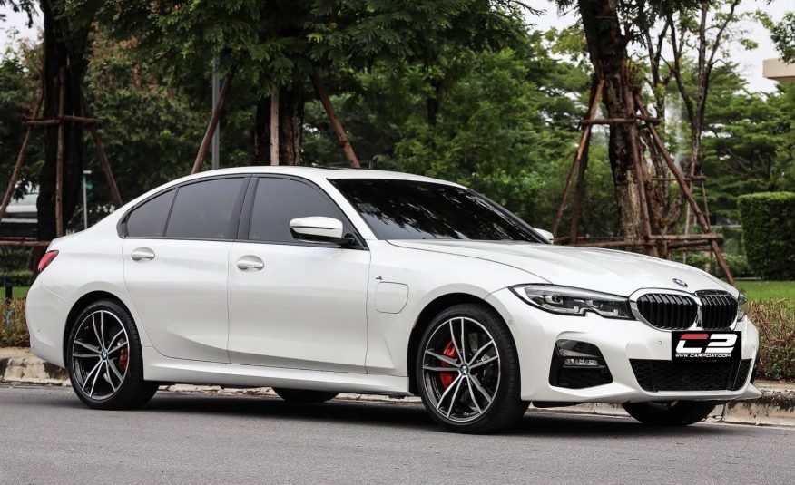 2020 BMW 330e M Sport