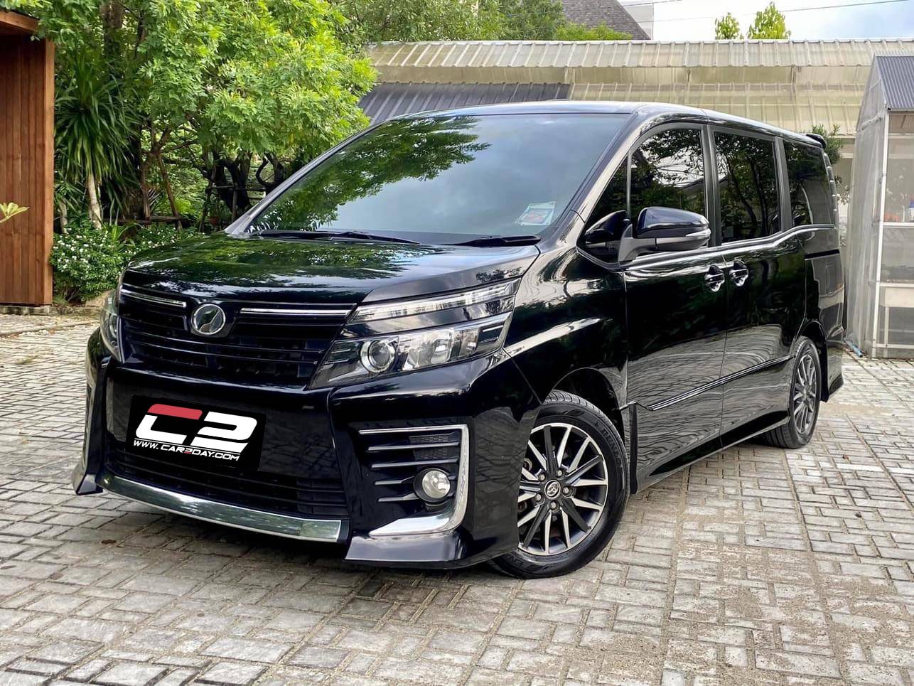 2016 Toyota Voxy 2.0ZS