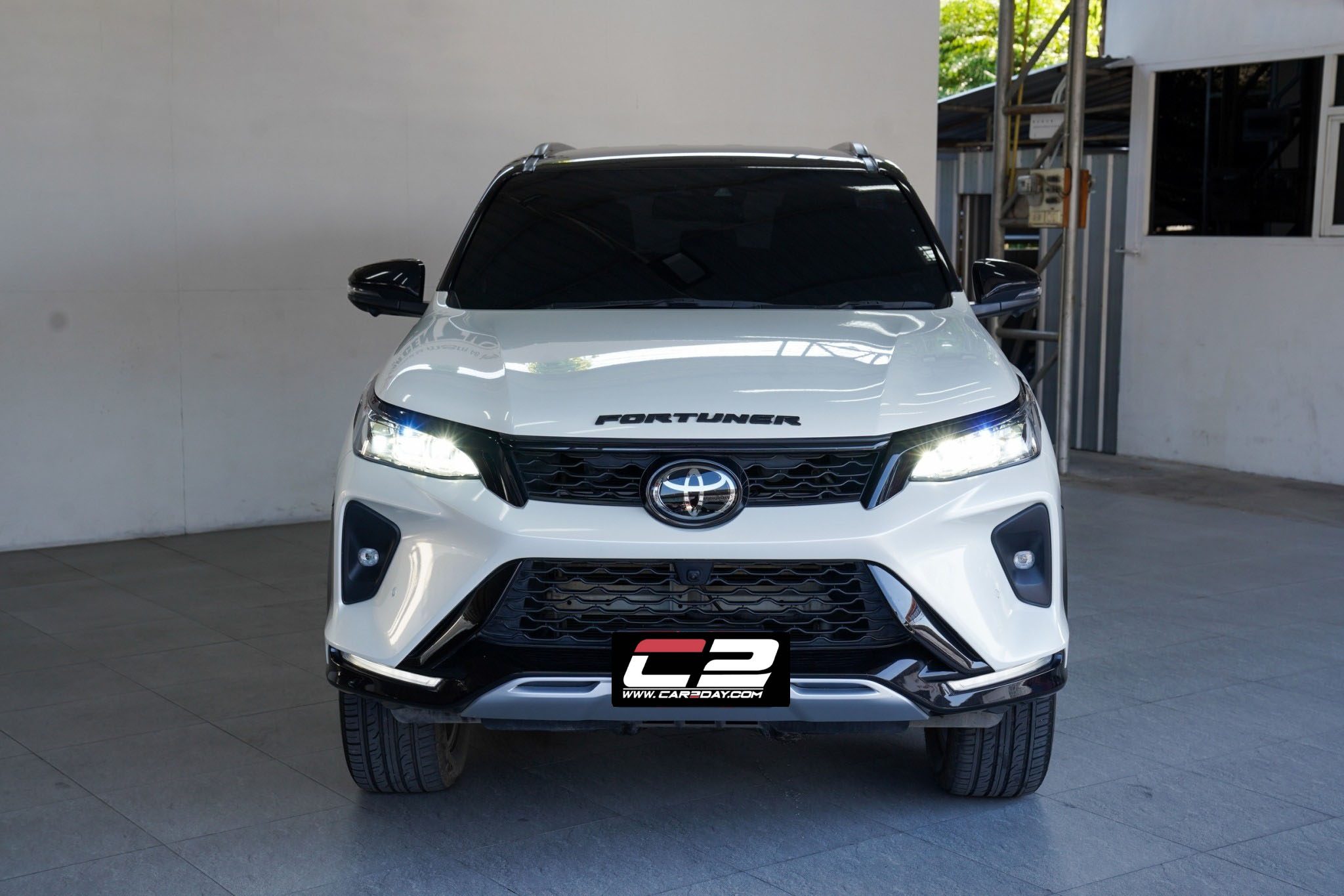 2012 TOYOTA FORTUNER 2.8 LEGENDER AT