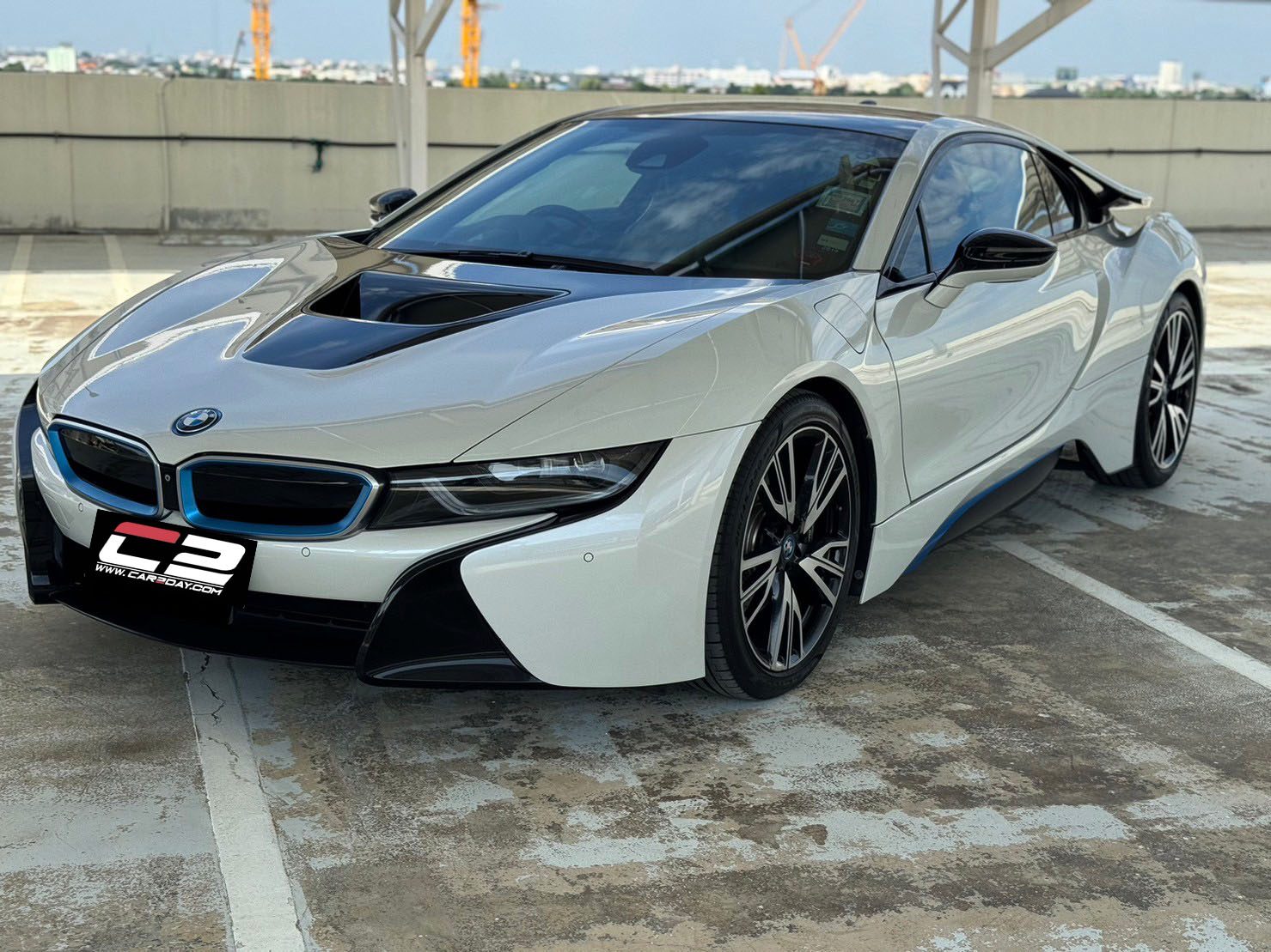 2016 BMW I8