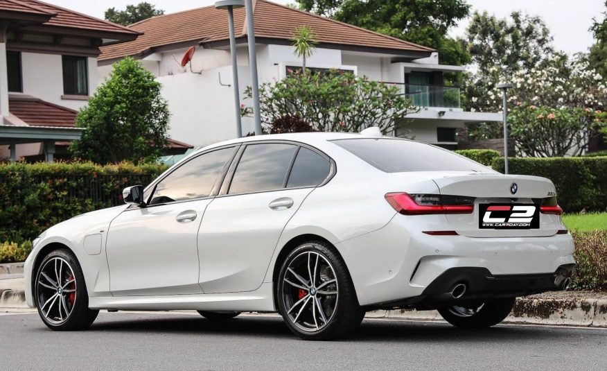 2020 BMW 330e M Sport