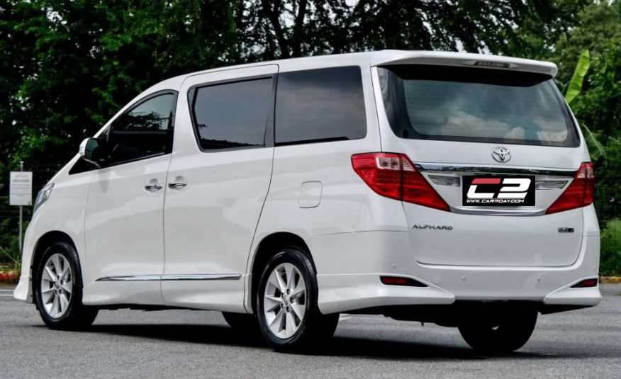 2012 Toyota Alphard 2.4V