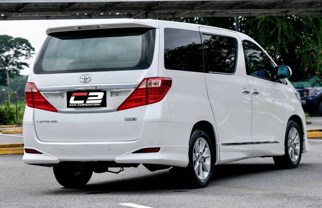 2012 Toyota Alphard 2.4V