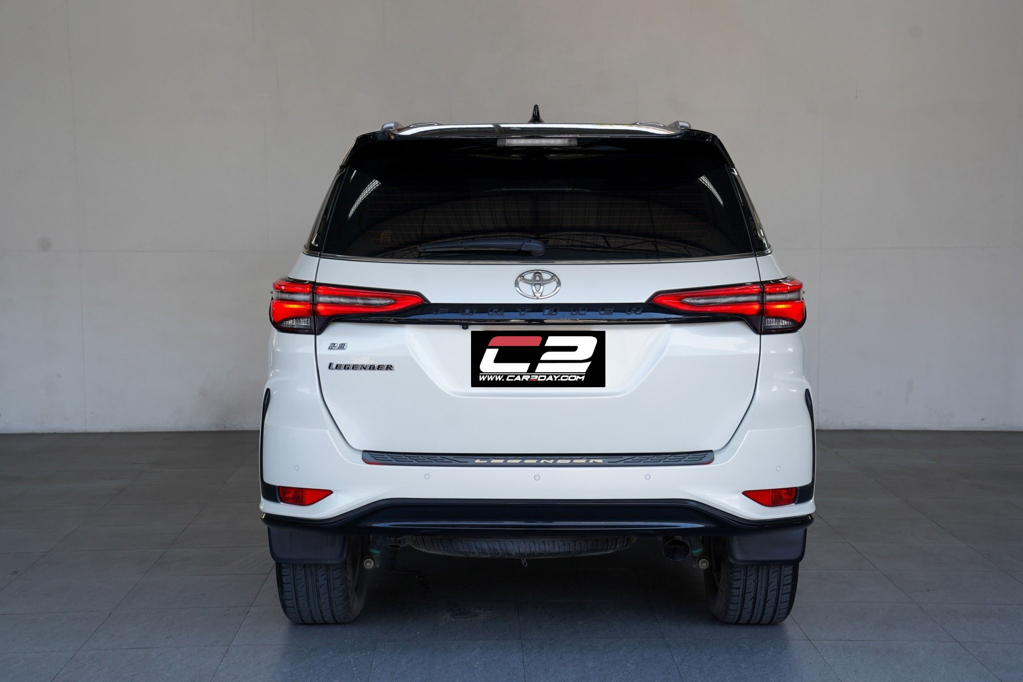2012 TOYOTA FORTUNER 2.8 LEGENDER AT