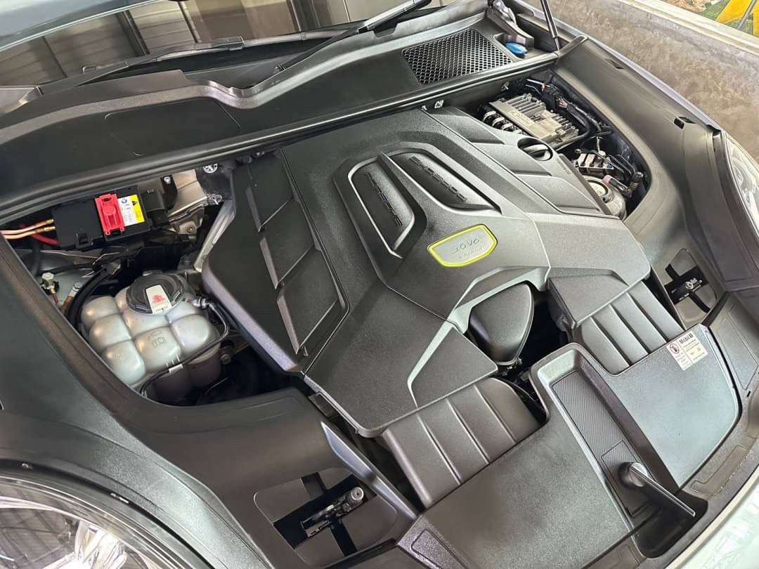 2020 Porsche cayenne e hybrid