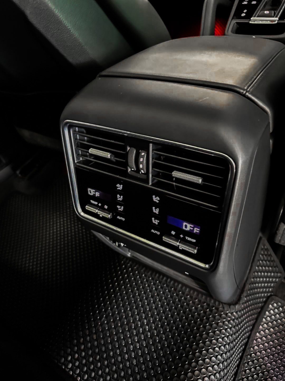 2022 Porsche Cayenne Coupe E Hybrid Plug in3.0 V6