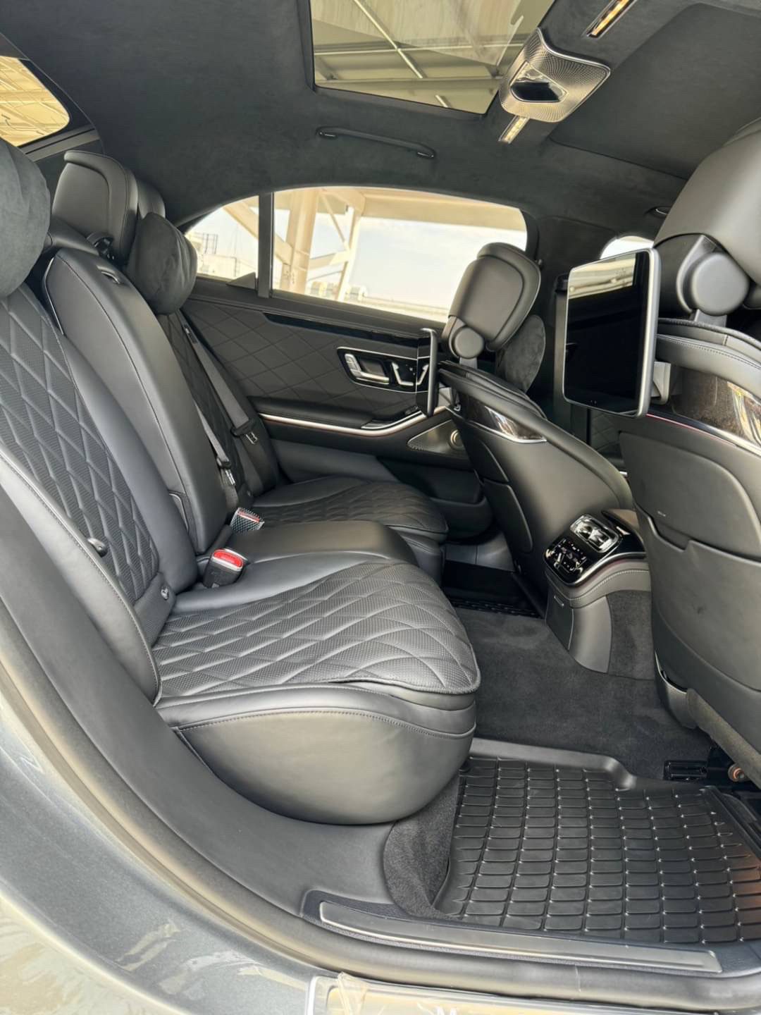 2022 Mercedes Benz S580e AMG Premium