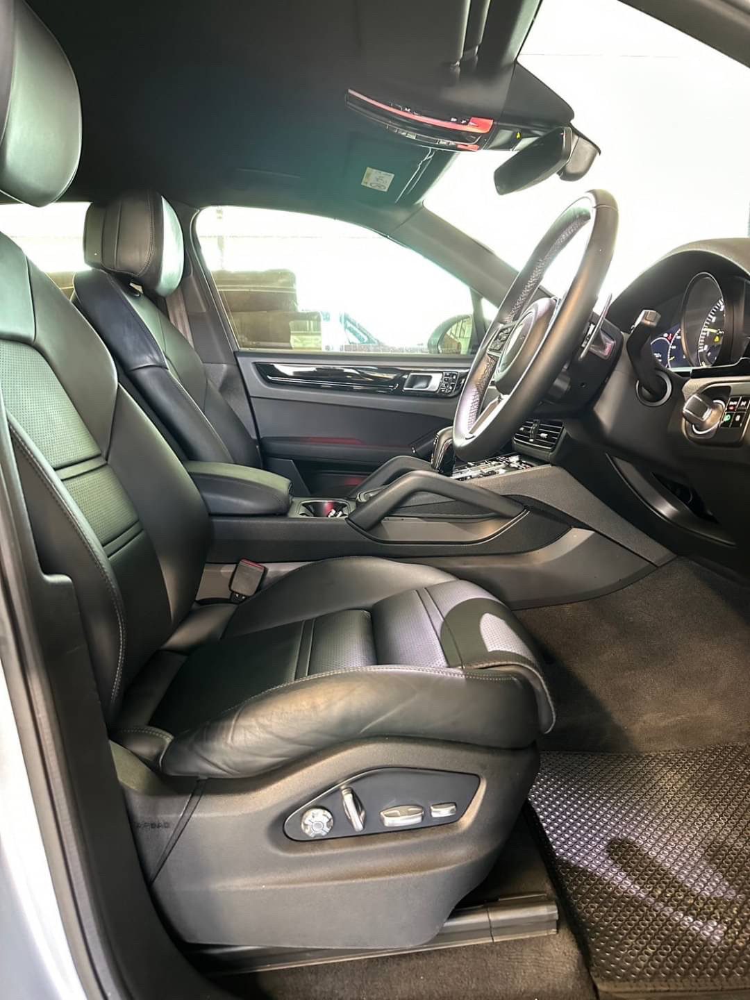 2020 Porsche cayenne e hybrid