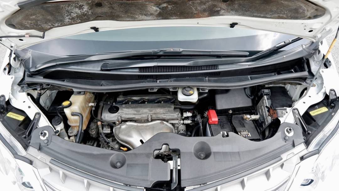 2012 Toyota Alphard 2.4V