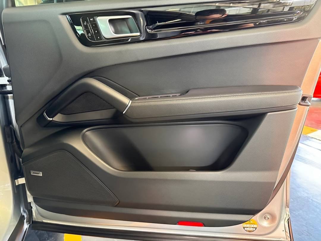 2020 Porsche cayenne e hybrid